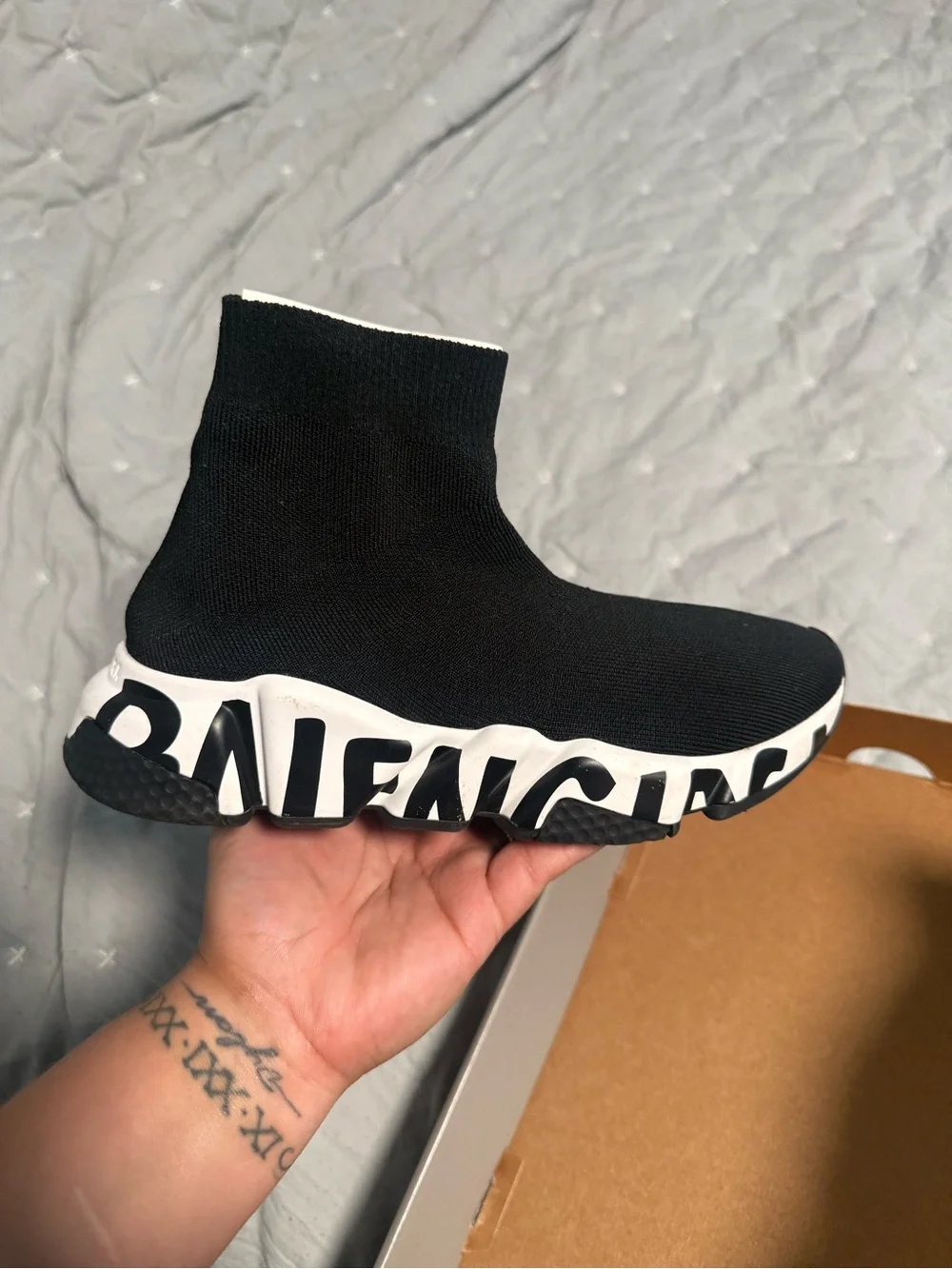 Balenciaga shoes - Picture 4 of 5